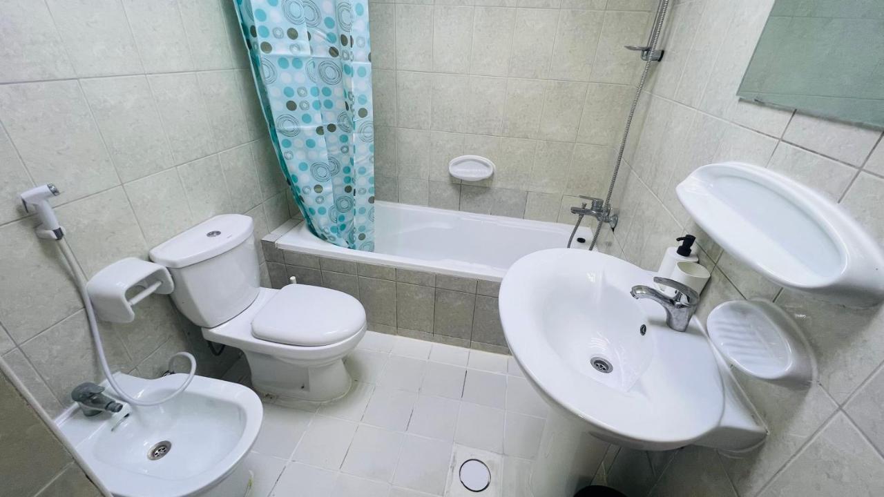 Newly Furnished Cozy One Bed Room Apartment 2 Bathroom City View ドバイ エクステリア 写真