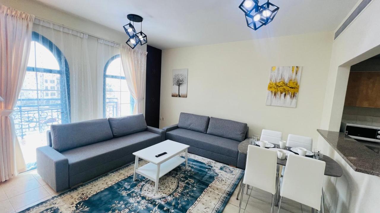 Newly Furnished Cozy One Bed Room Apartment 2 Bathroom City View ドバイ エクステリア 写真