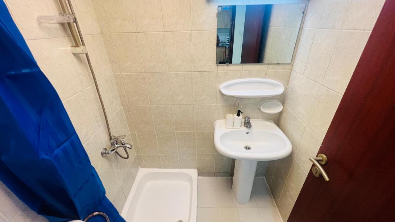 Newly Furnished Cozy One Bed Room Apartment 2 Bathroom City View ドバイ エクステリア 写真